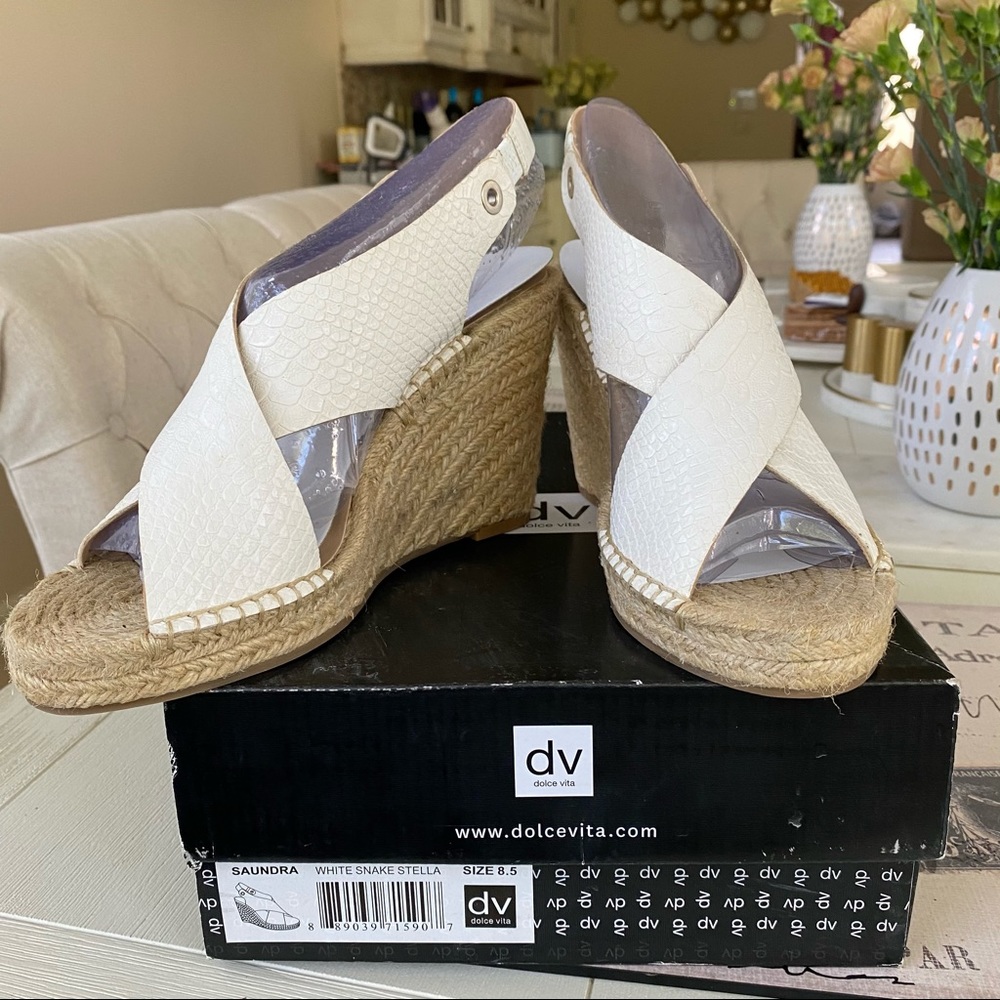 NEW DOLCE VITA WHITE SNAKE STELLA SAUNDRA WEDGE